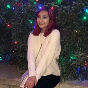 Meet your Posher, Elena